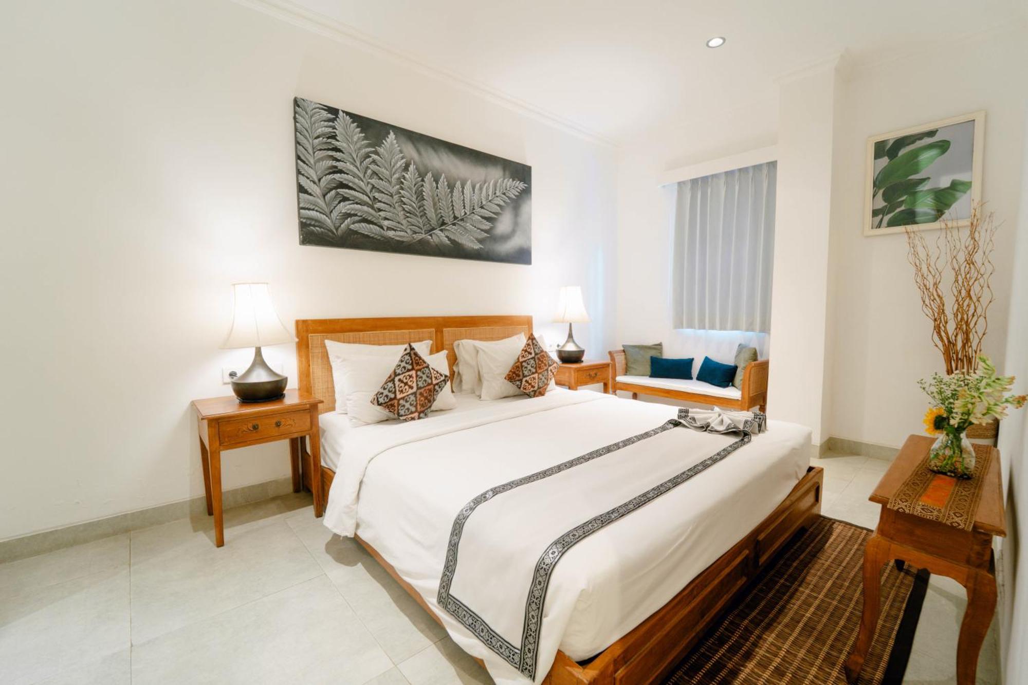 Umalas Suites スミニャック エクステリア 写真
